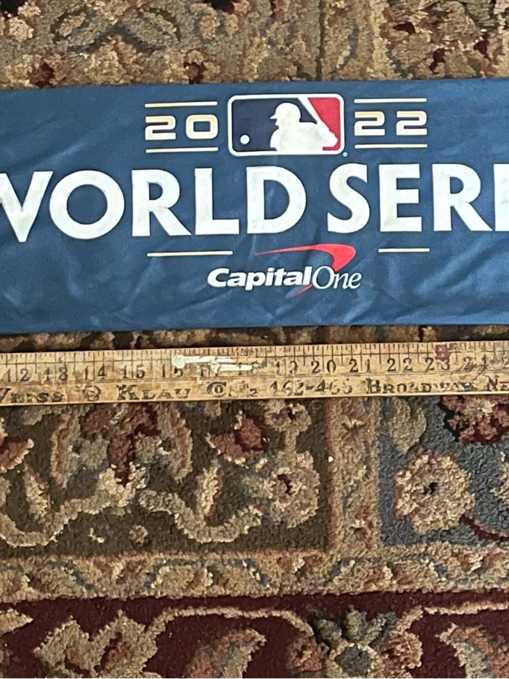Phillies scarf